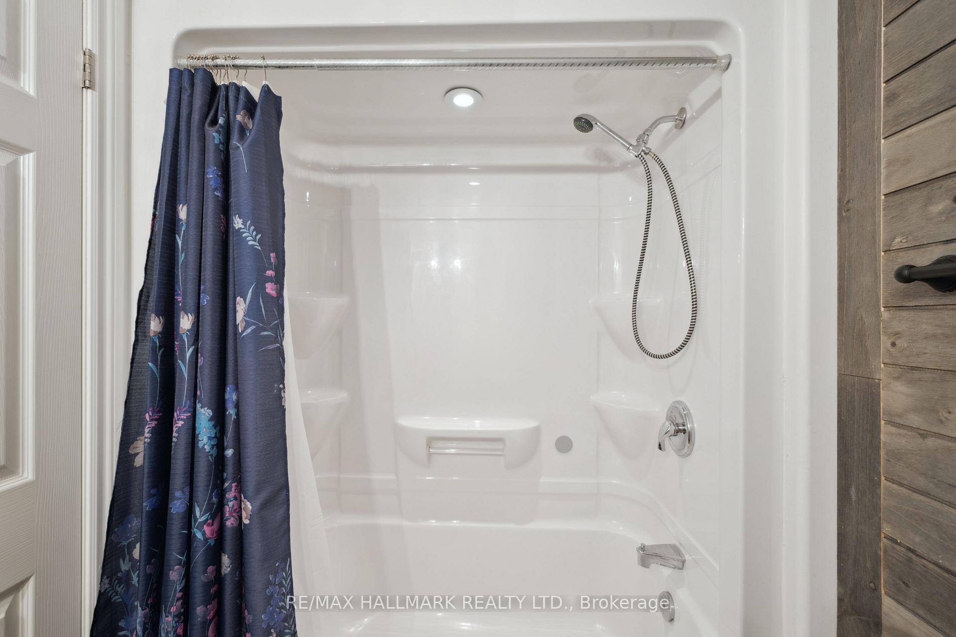 Photo 26 of 12 Matchett Crescent, Kawartha Lakes, Lindsay — HOMEH