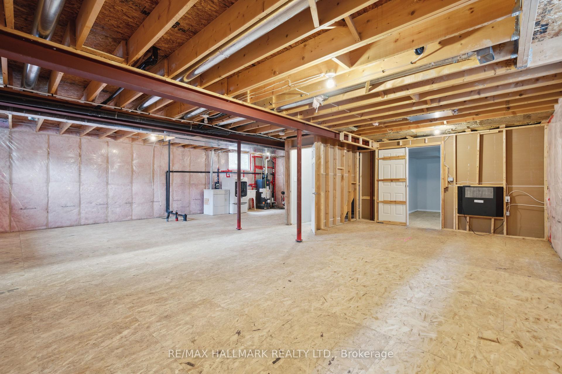 Photo 34 of 12 Matchett Crescent, Kawartha Lakes, Lindsay — HOMEH