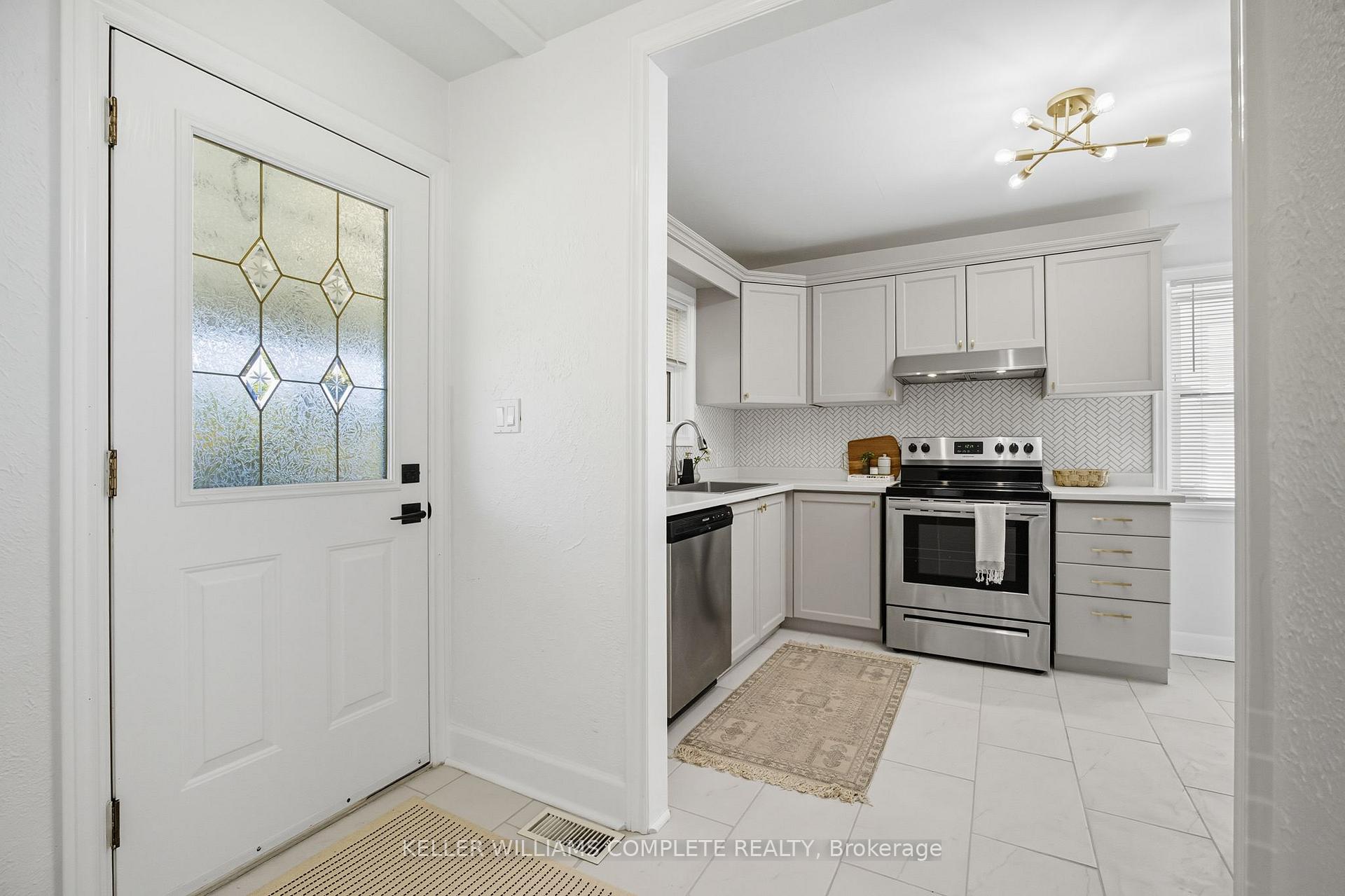 Photo 7 of 152 Stroud Road, Hamilton, Ainslie Wood — HOMEH