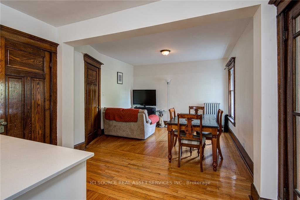 Photo 11 of Unit Upper, 99 Melrose Avenue S, Hamilton, Stipley — HOMEH