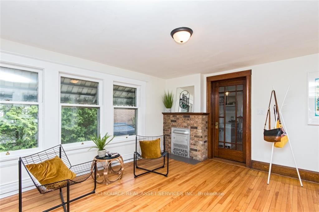 Photo 13 of Unit Upper, 99 Melrose Avenue S, Hamilton, Stipley — HOMEH