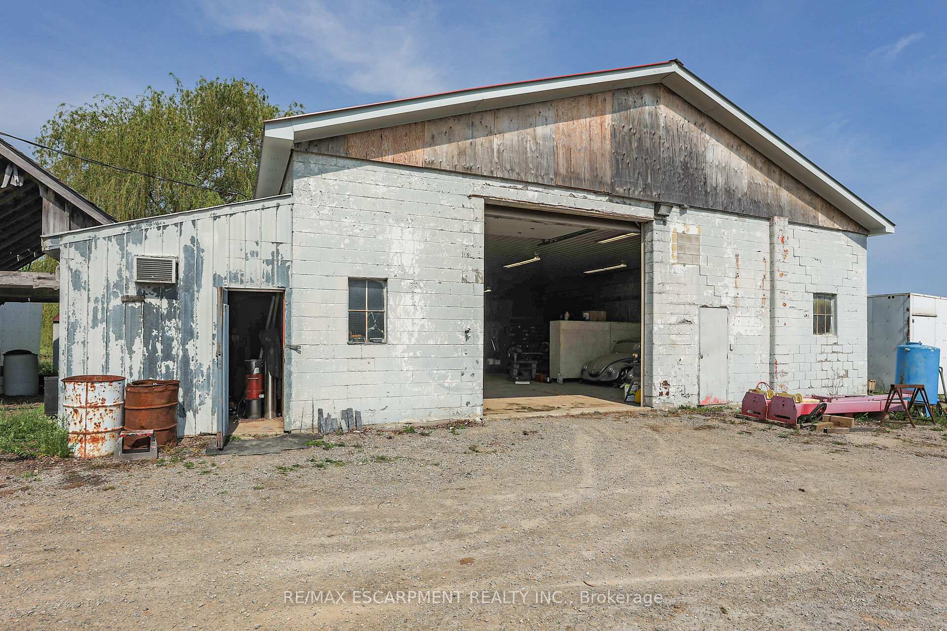 Photo 31 of 468 Mud Street W, Grimsby, Grimsby Escarpment — HOMEH