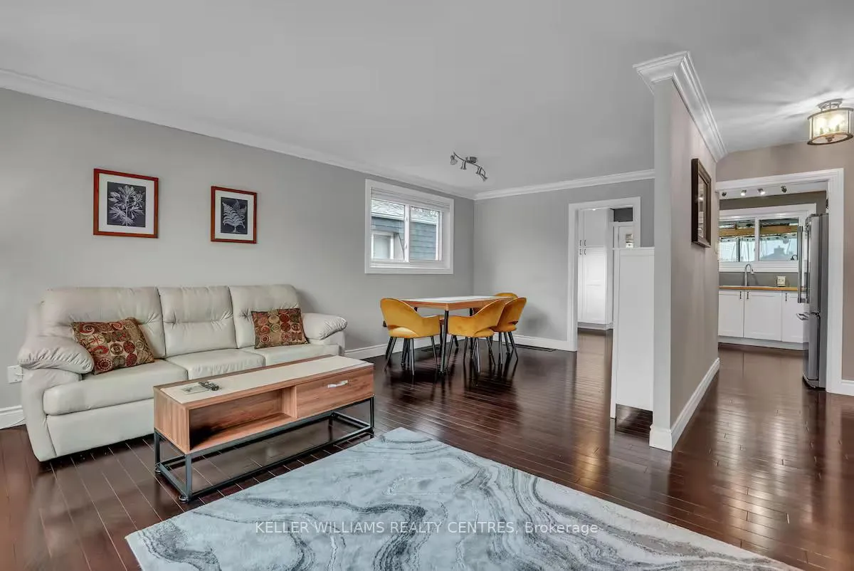 Photo 5 of 12 Deerpark Drive, Barrie, Cundles East — HOMEH