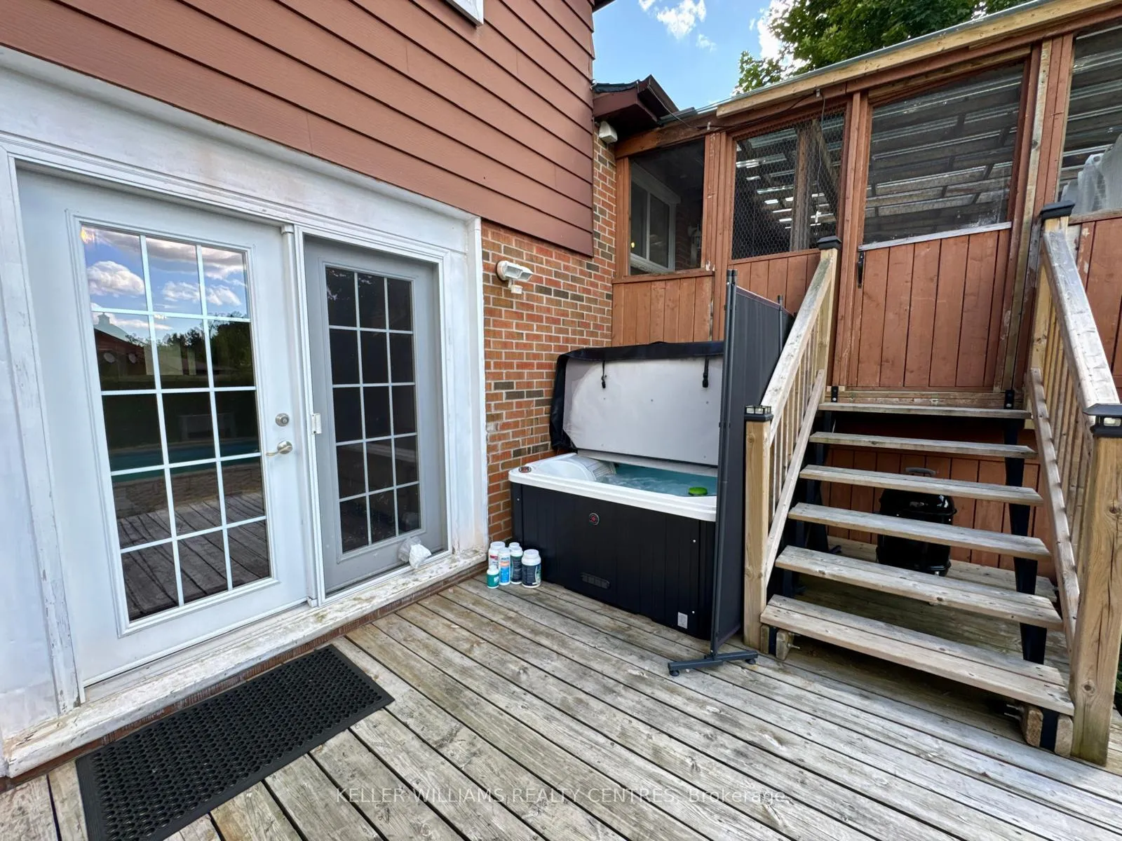 Photo 36 of 12 Deerpark Drive, Barrie, Cundles East — HOMEH