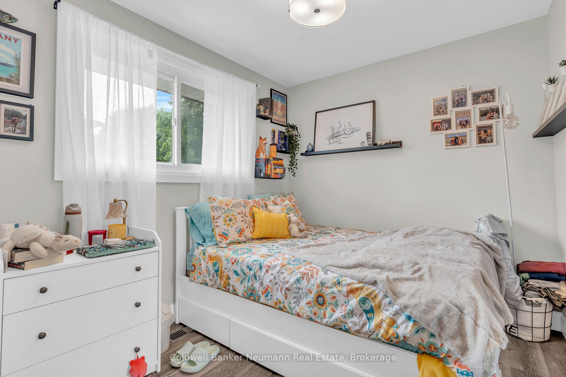 Photo 20 of 1 Picadilly Place, Guelph, Dovercliffe Park/Old University — HOMEH