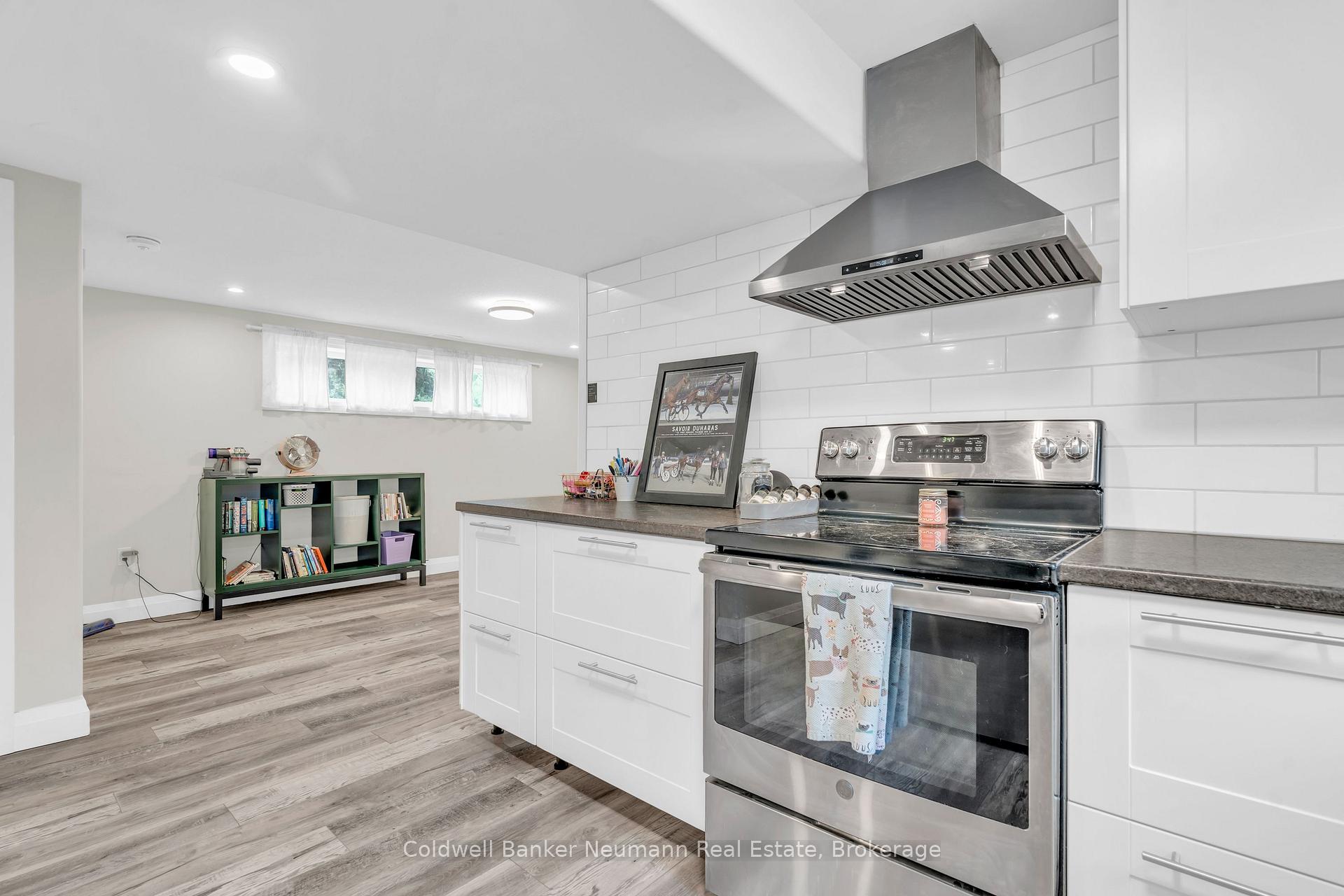 Photo 22 of 1 Picadilly Place, Guelph, Dovercliffe Park/Old University — HOMEH