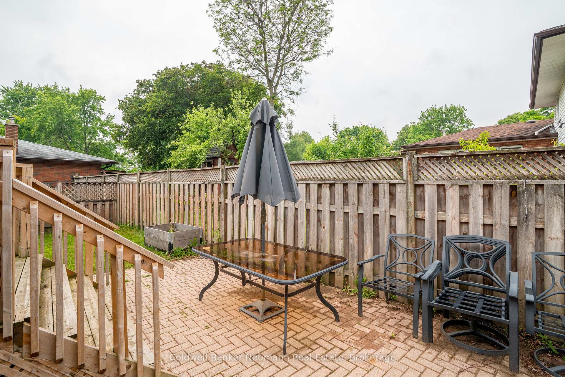 Photo 28 of 1 Picadilly Place, Guelph, Dovercliffe Park/Old University — HOMEH
