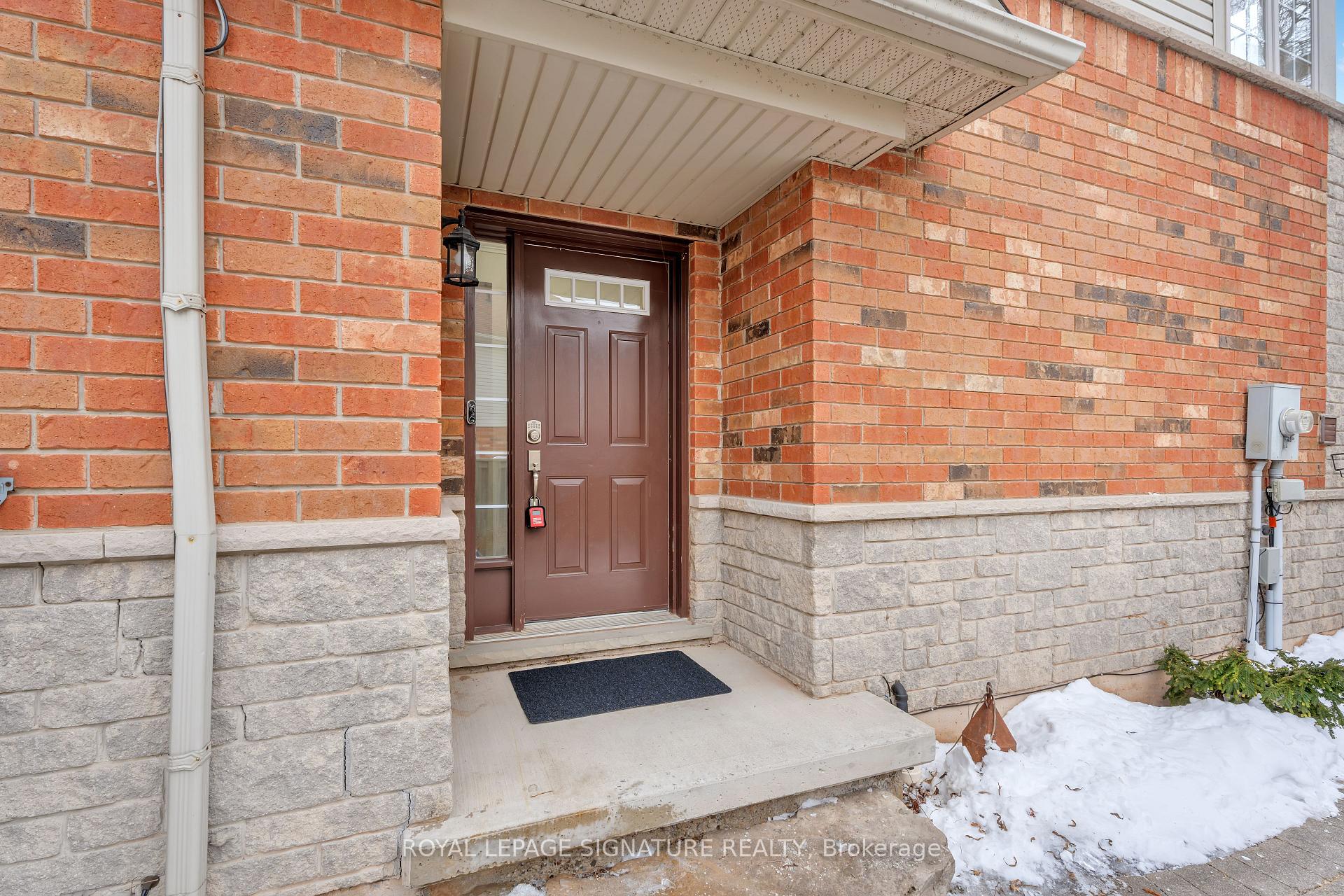 Photo 5 of 38 Elderberry Avenue, Grimsby, Grimsby West — HOMEH