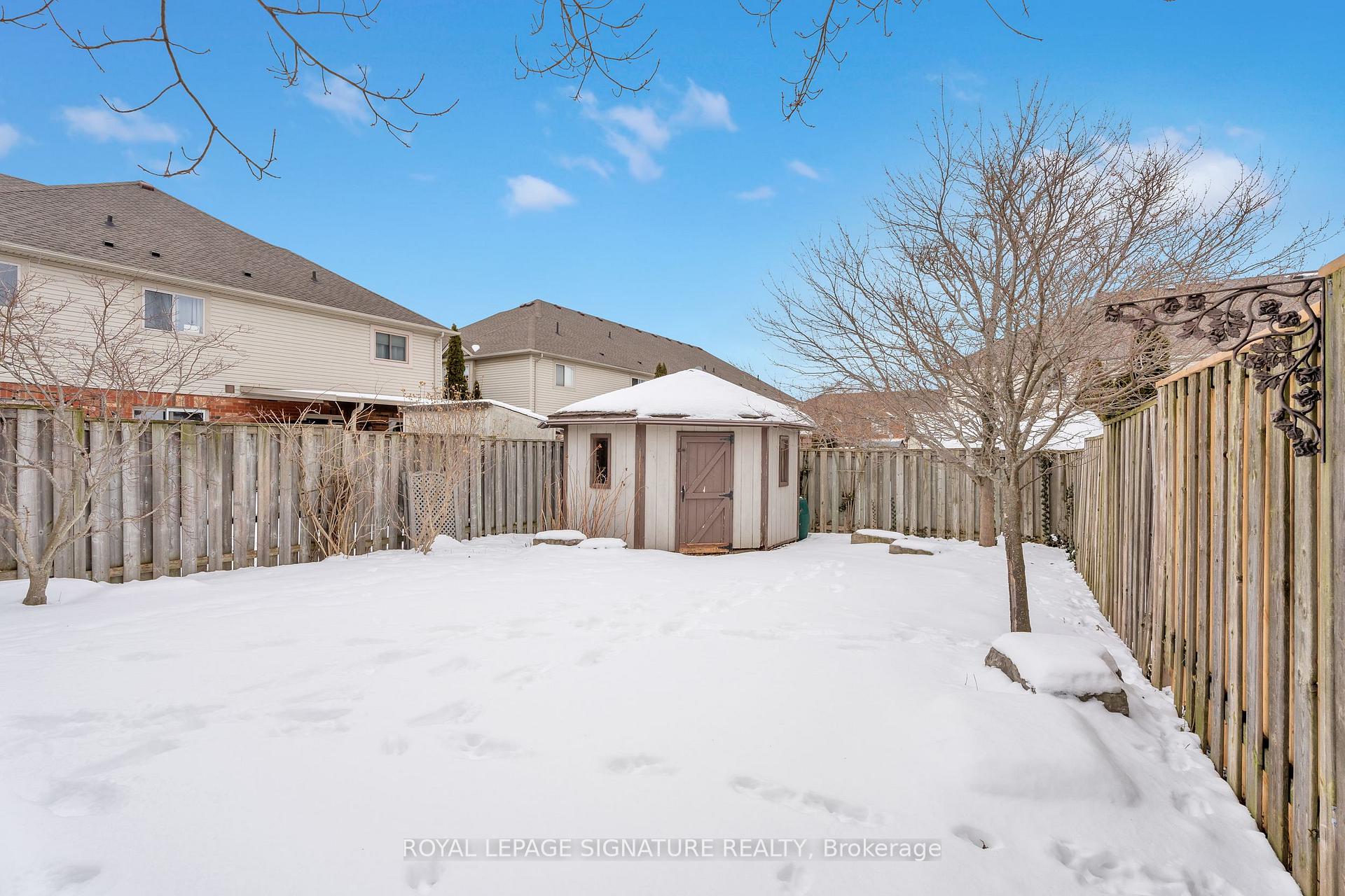 Photo 39 of 38 Elderberry Avenue, Grimsby, Grimsby West — HOMEH