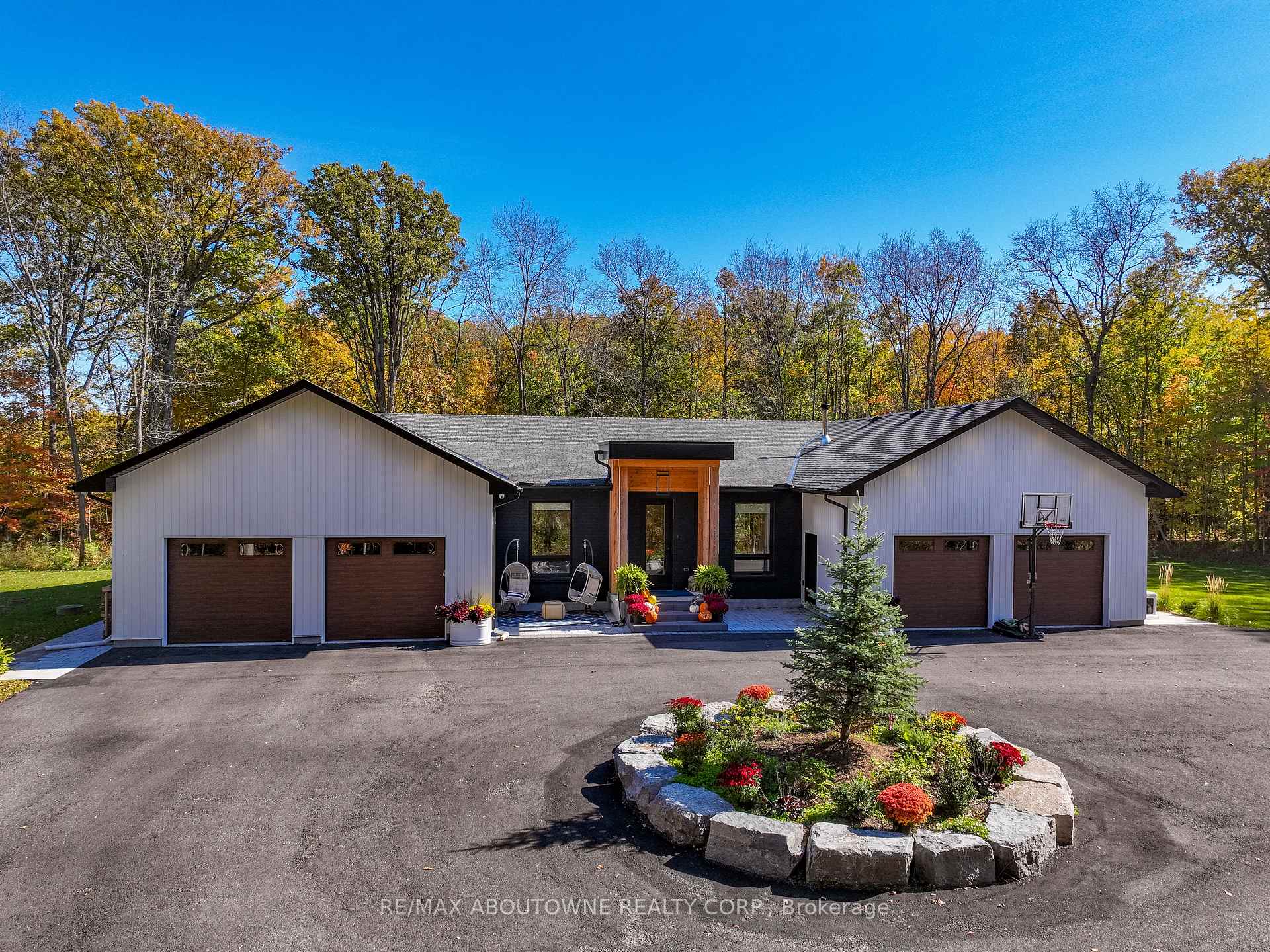 Front of 295 Allen Road