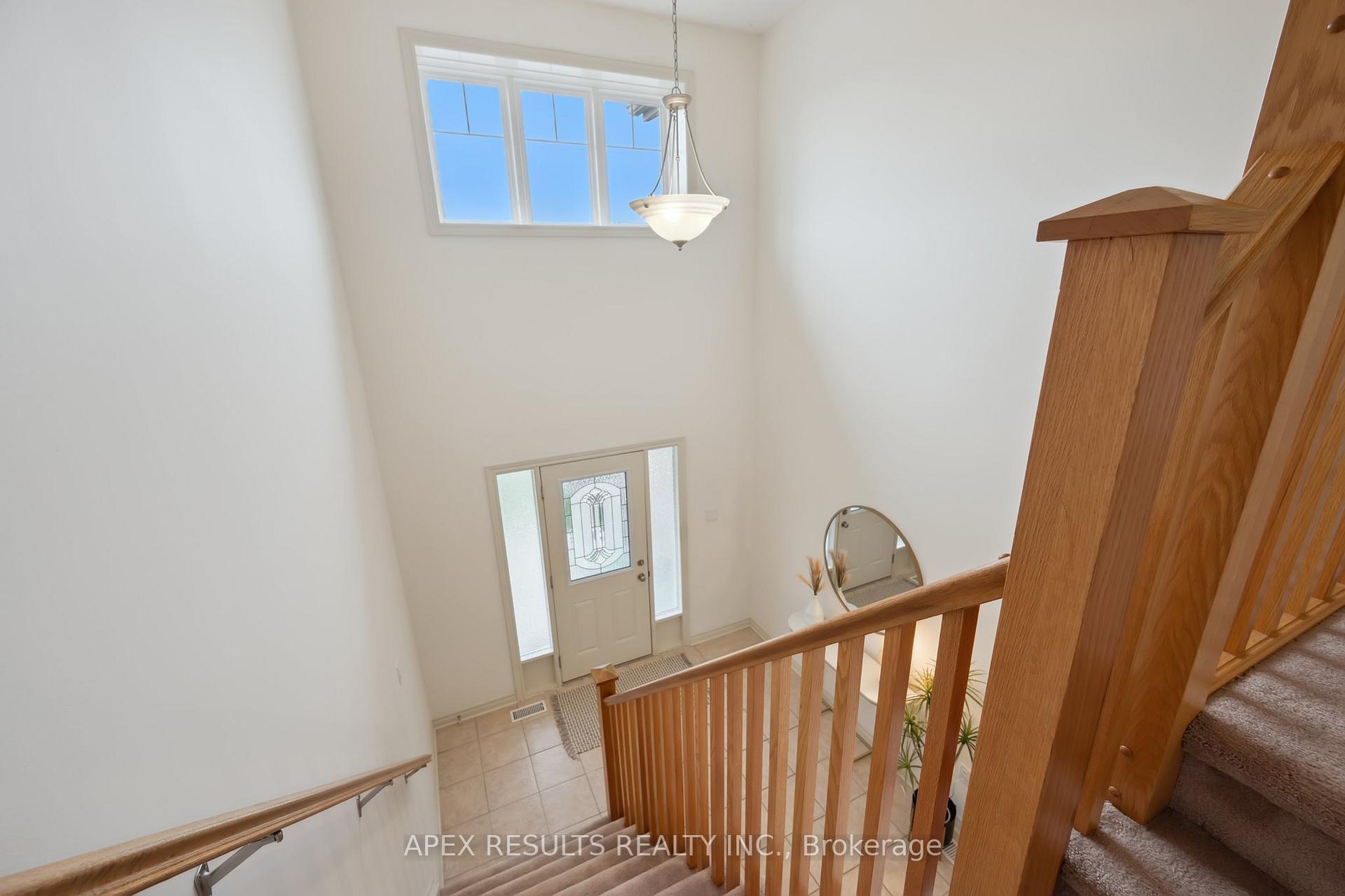 Photo 20 of 19 Pearson Street, Guelph, Pineridge/Westminster Woods — HOMEH