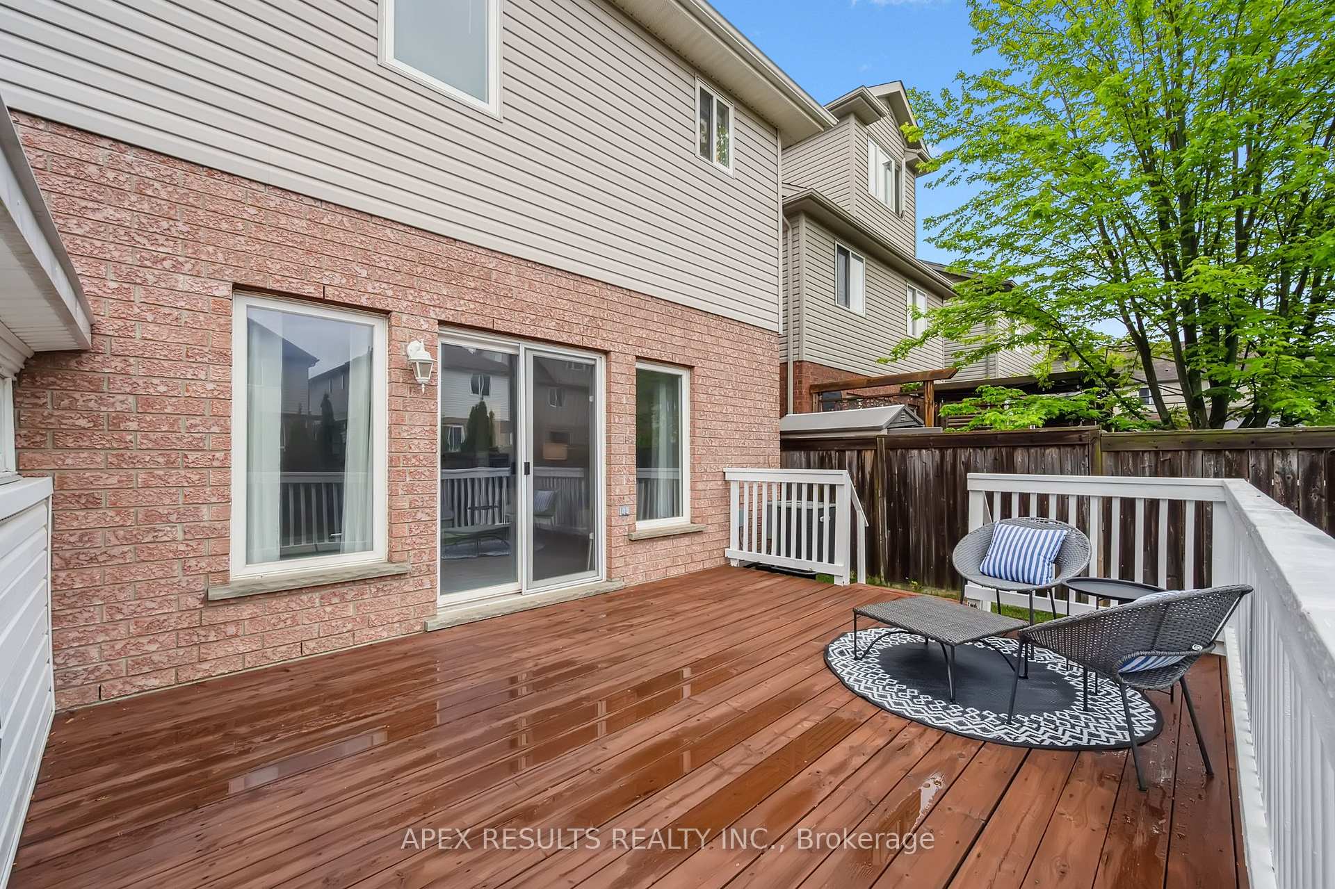 Photo 30 of 19 Pearson Street, Guelph, Pineridge/Westminster Woods — HOMEH