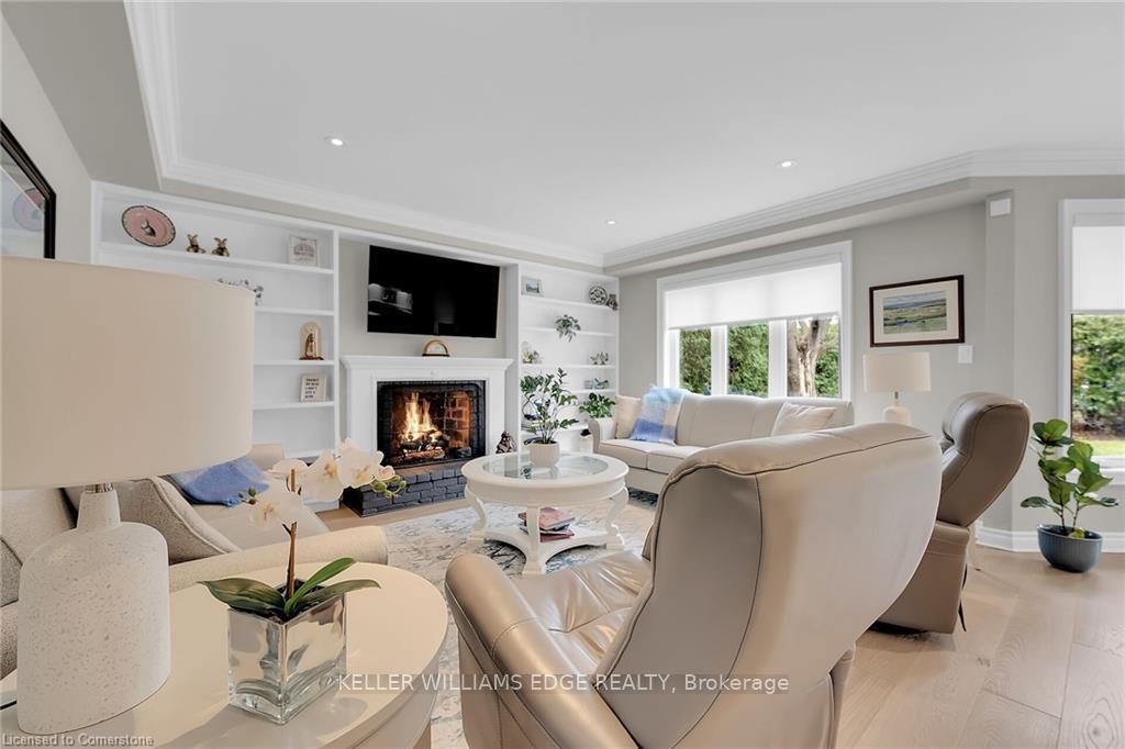 Photo 4 of 18 Admiral Circle, Grimsby, Grimsby Beach — HOMEH