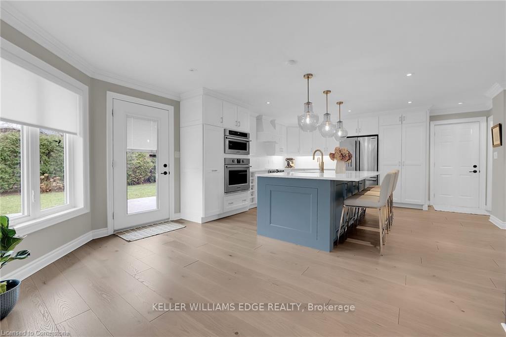 Photo 8 of 18 Admiral Circle, Grimsby, Grimsby Beach — HOMEH