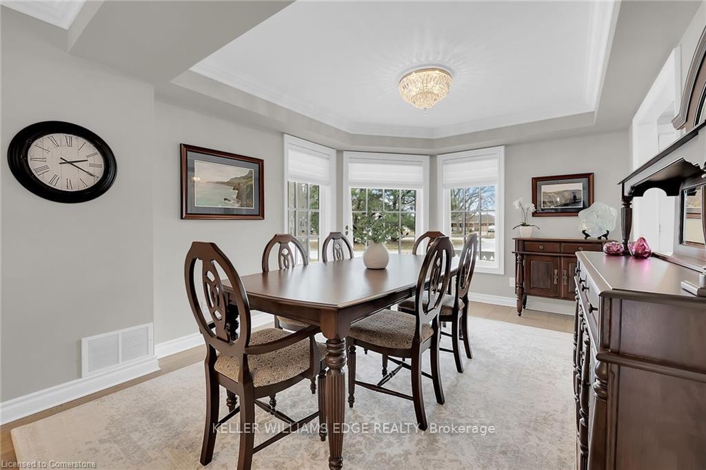 Photo 16 of 18 Admiral Circle, Grimsby, Grimsby Beach — HOMEH