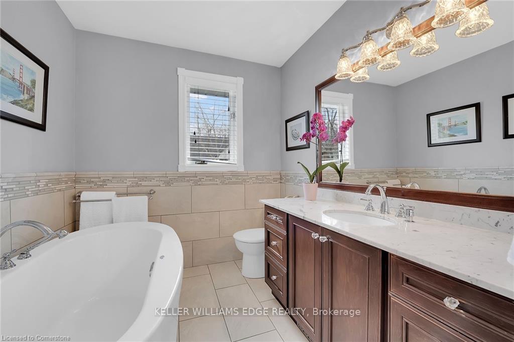 Photo 27 of 18 Admiral Circle, Grimsby, Grimsby Beach — HOMEH