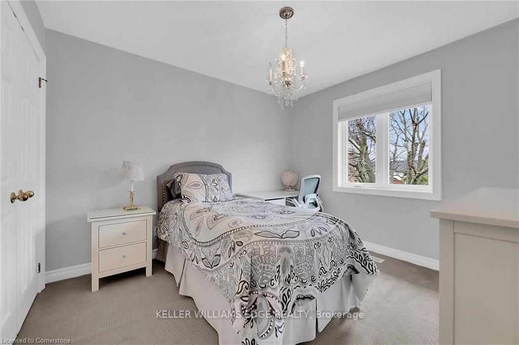 Photo 31 of 18 Admiral Circle, Grimsby, Grimsby Beach — HOMEH