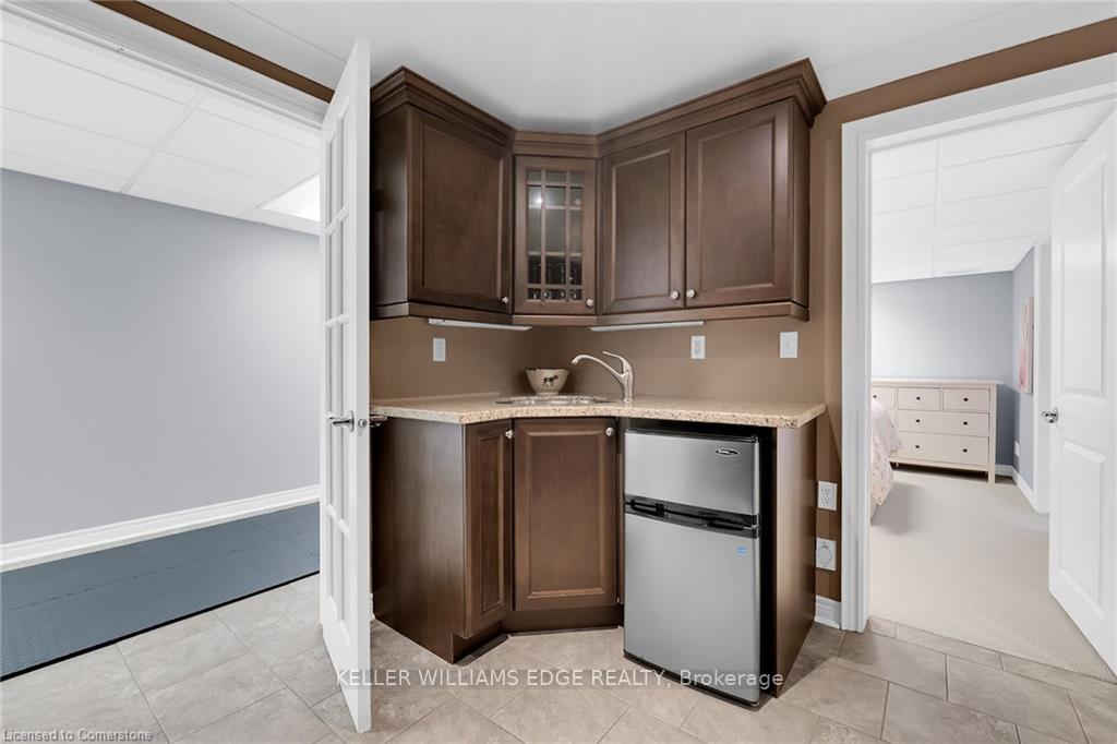 Photo 39 of 18 Admiral Circle, Grimsby, Grimsby Beach — HOMEH