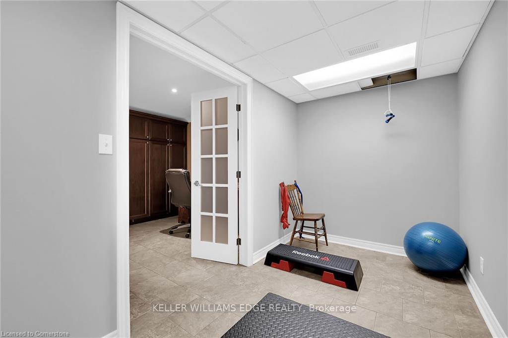 Photo 40 of 18 Admiral Circle, Grimsby, Grimsby Beach — HOMEH