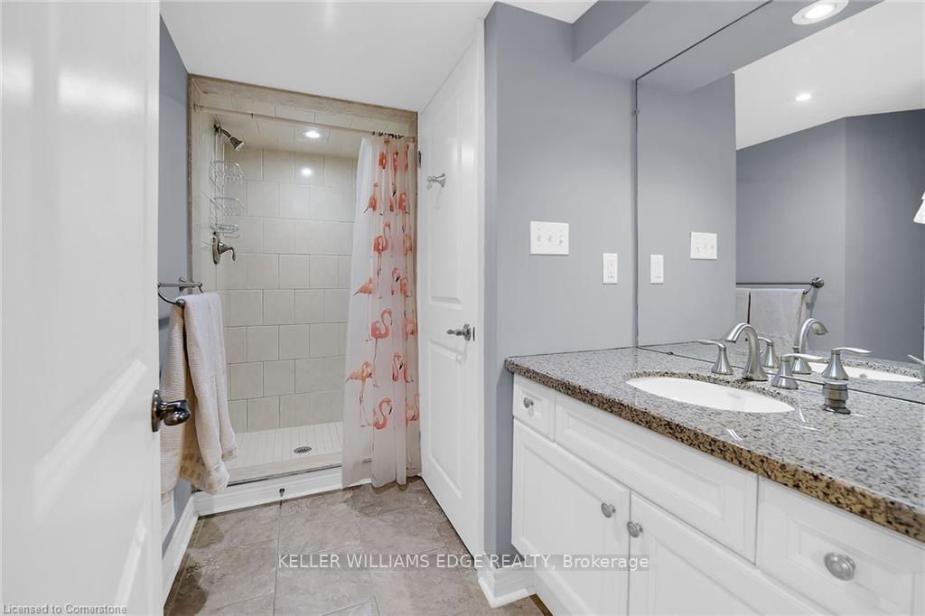 Photo 43 of 18 Admiral Circle, Grimsby, Grimsby Beach — HOMEH
