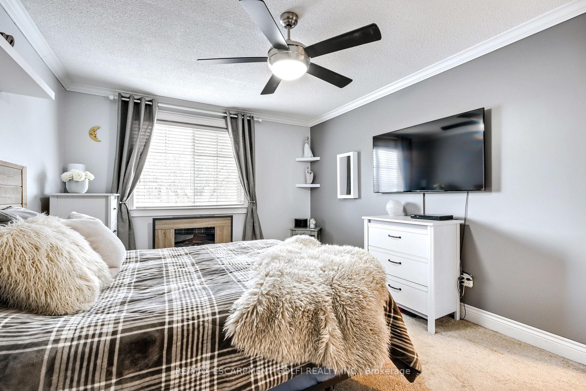 Photo 18 of 58 Bayview Drive, Grimsby, Grimsby Beach — HOMEH