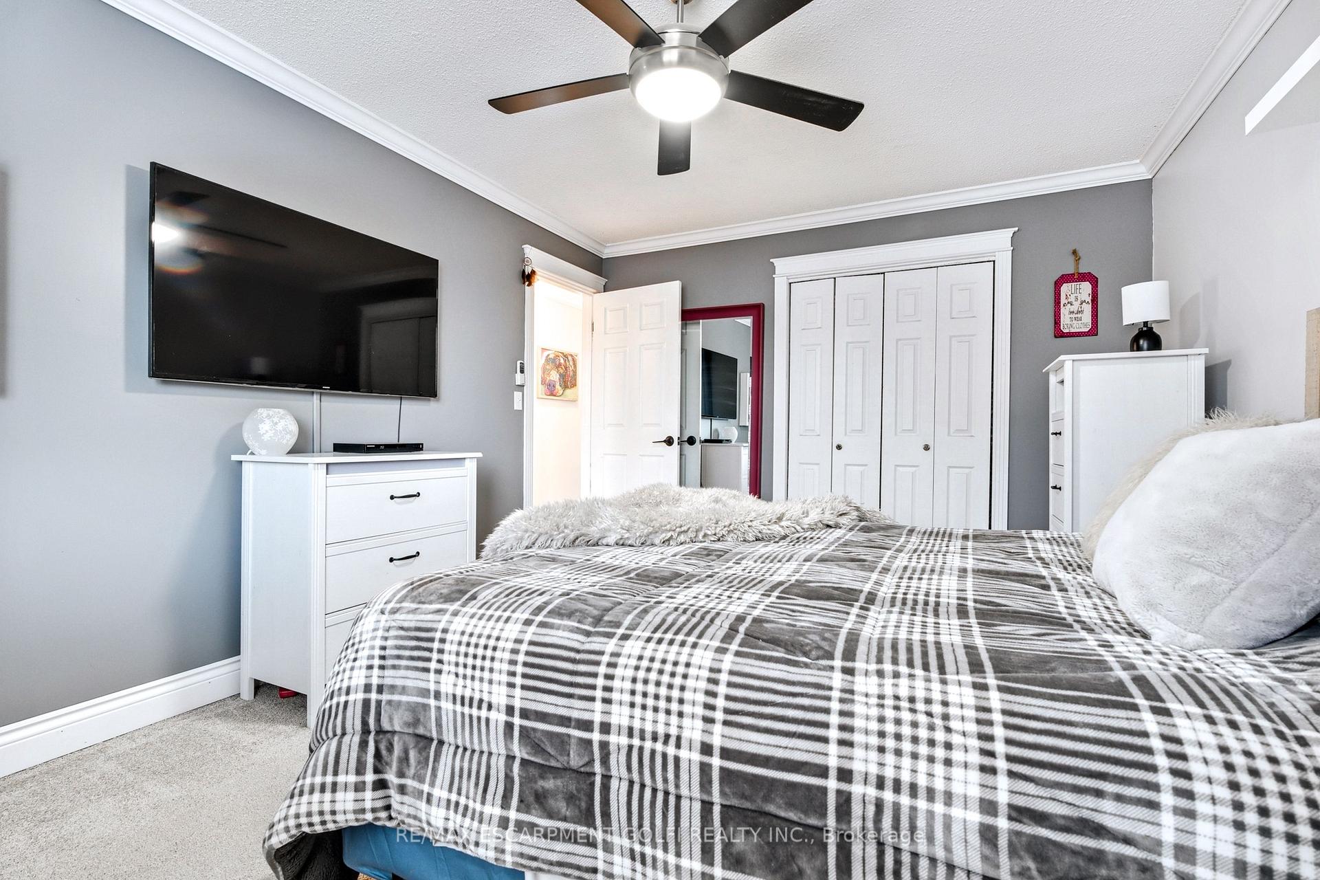 Photo 19 of 58 Bayview Drive, Grimsby, Grimsby Beach — HOMEH
