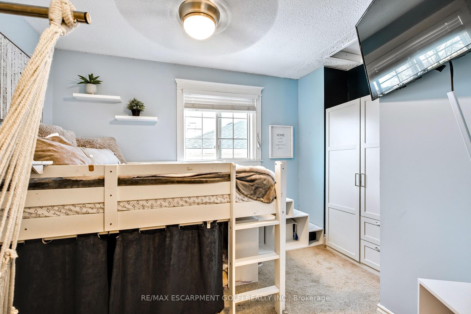 Photo 21 of 58 Bayview Drive, Grimsby, Grimsby Beach — HOMEH