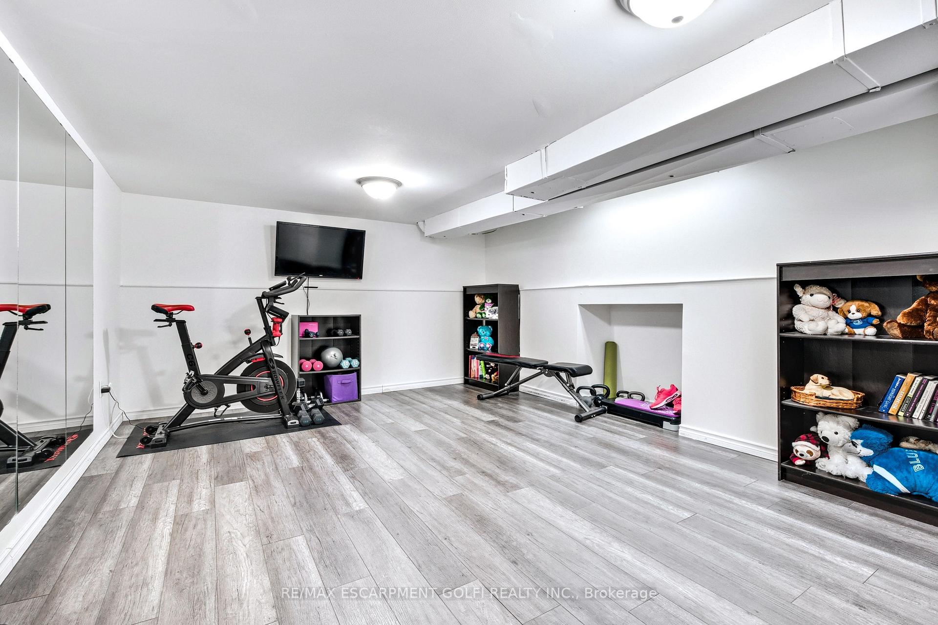 Photo 32 of 58 Bayview Drive, Grimsby, Grimsby Beach — HOMEH