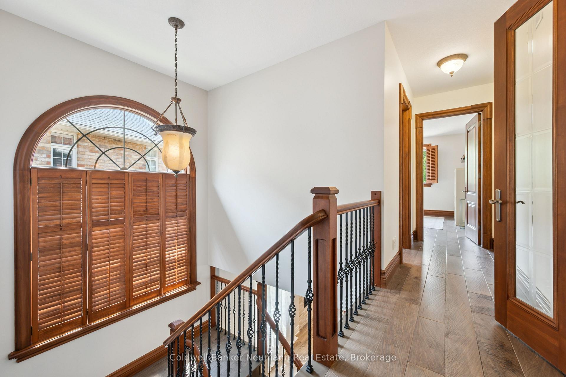 Photo 26 of 45 Keys Crescent, Guelph, Clairfields/Hanlon Business Park — HOMEH