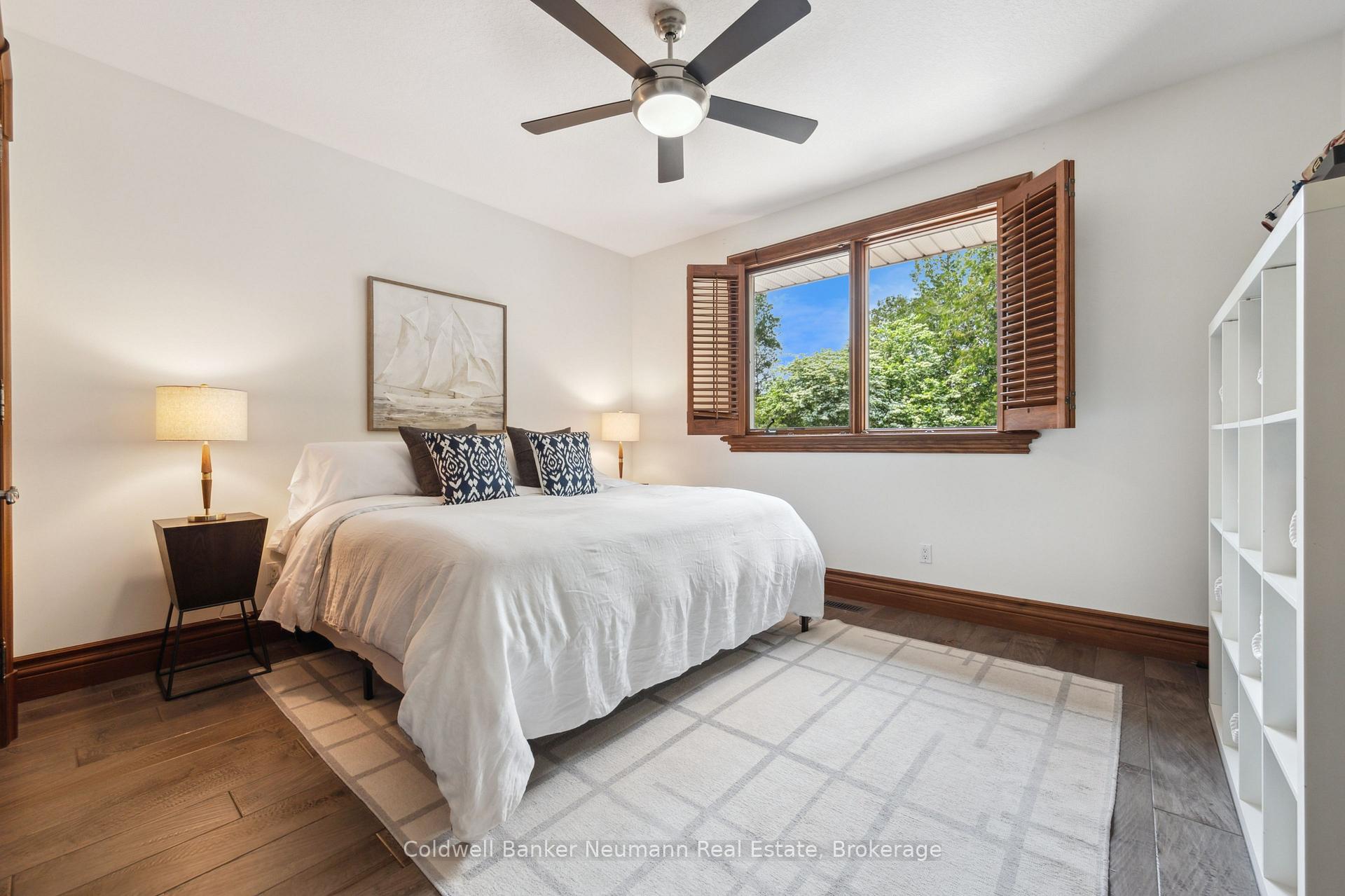 Photo 27 of 45 Keys Crescent, Guelph, Clairfields/Hanlon Business Park — HOMEH