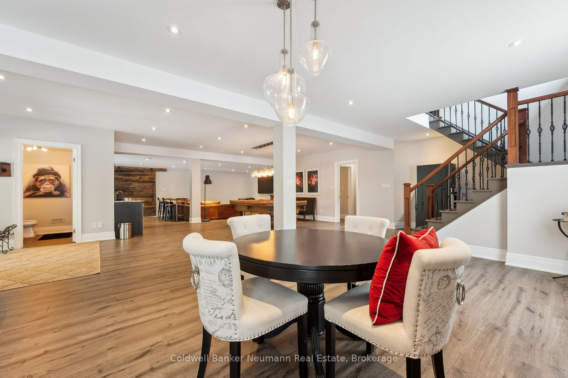 Photo 34 of 45 Keys Crescent, Guelph, Clairfields/Hanlon Business Park — HOMEH