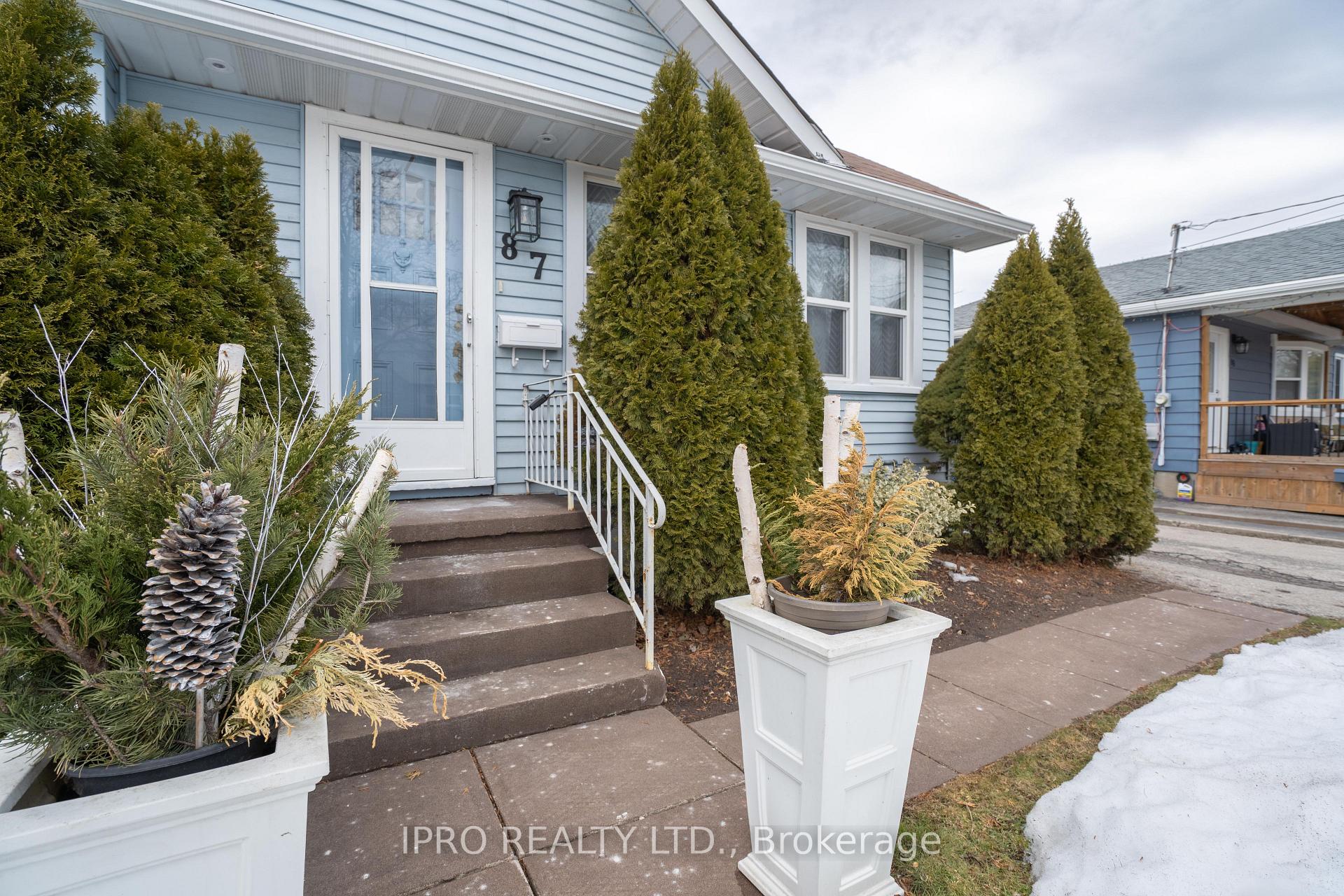 Photo 1 of 87 Fairview Road, Grimsby, Grimsby Beach — HOMEH
