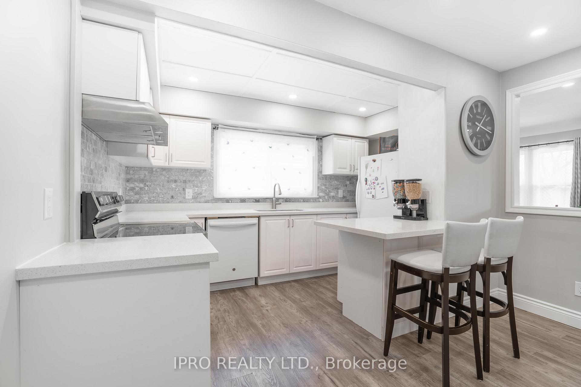 Photo 8 of 87 Fairview Road, Grimsby, Grimsby Beach — HOMEH