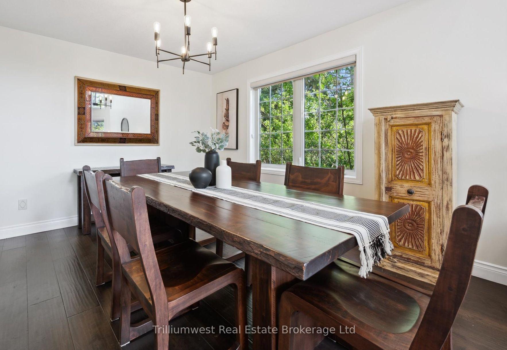 Photo 11 of 214 Summerfield Drive, Guelph, Pineridge/Westminster Woods — HOMEH