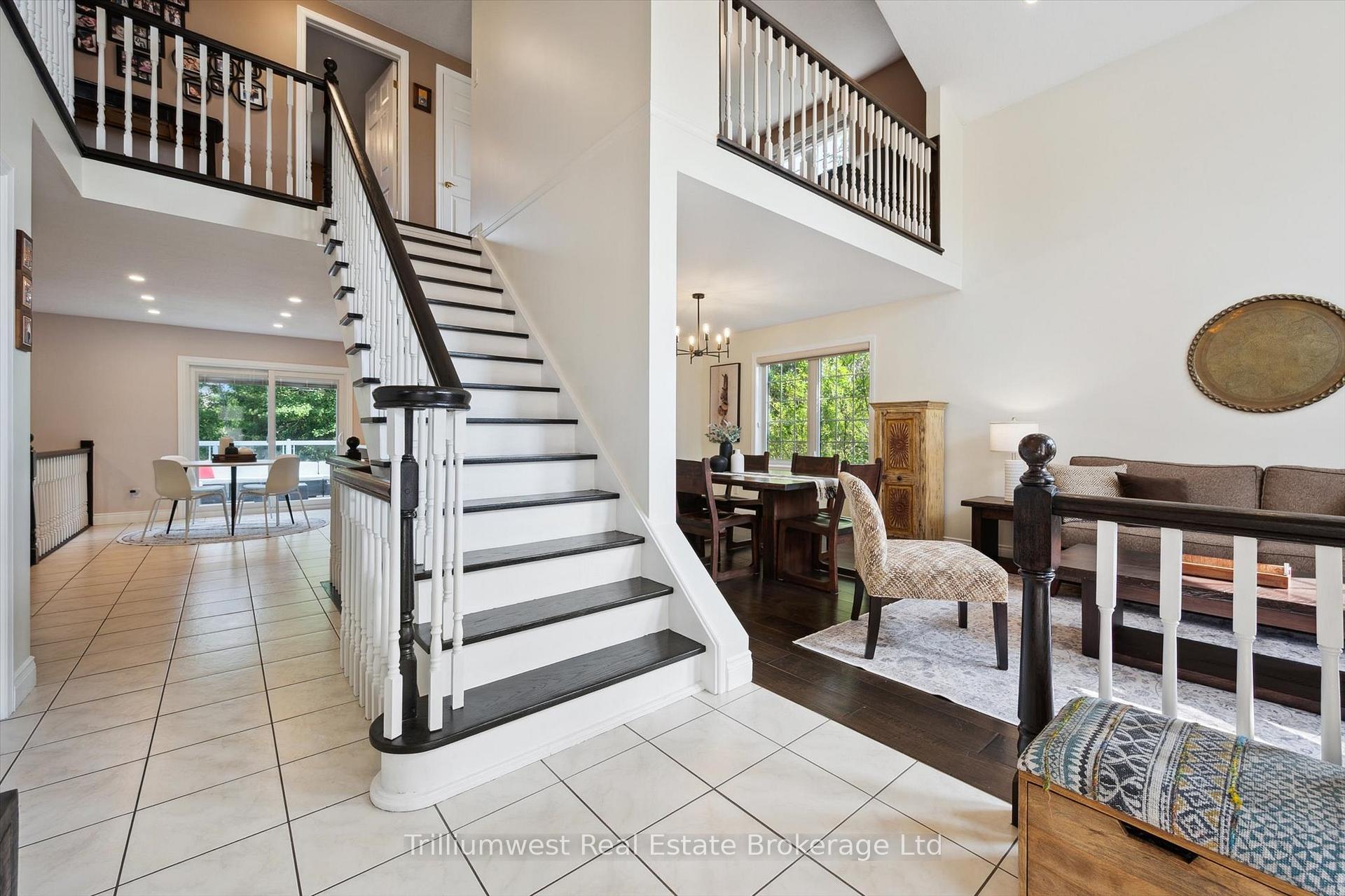 Photo 13 of 214 Summerfield Drive, Guelph, Pineridge/Westminster Woods — HOMEH