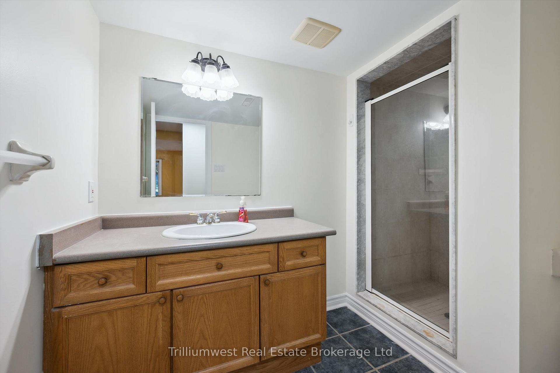 Photo 40 of 214 Summerfield Drive, Guelph, Pineridge/Westminster Woods — HOMEH