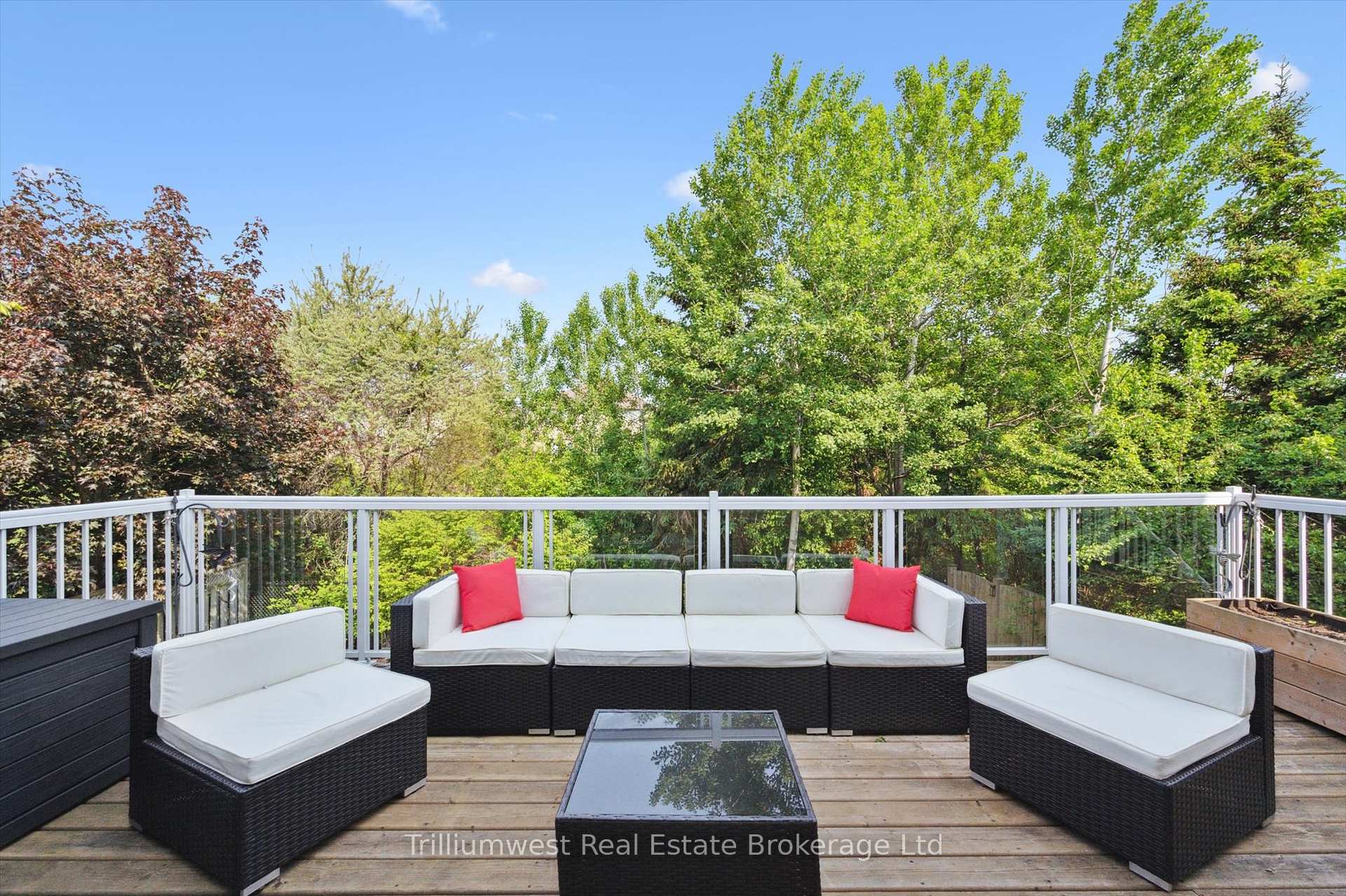 Photo 42 of 214 Summerfield Drive, Guelph, Pineridge/Westminster Woods — HOMEH