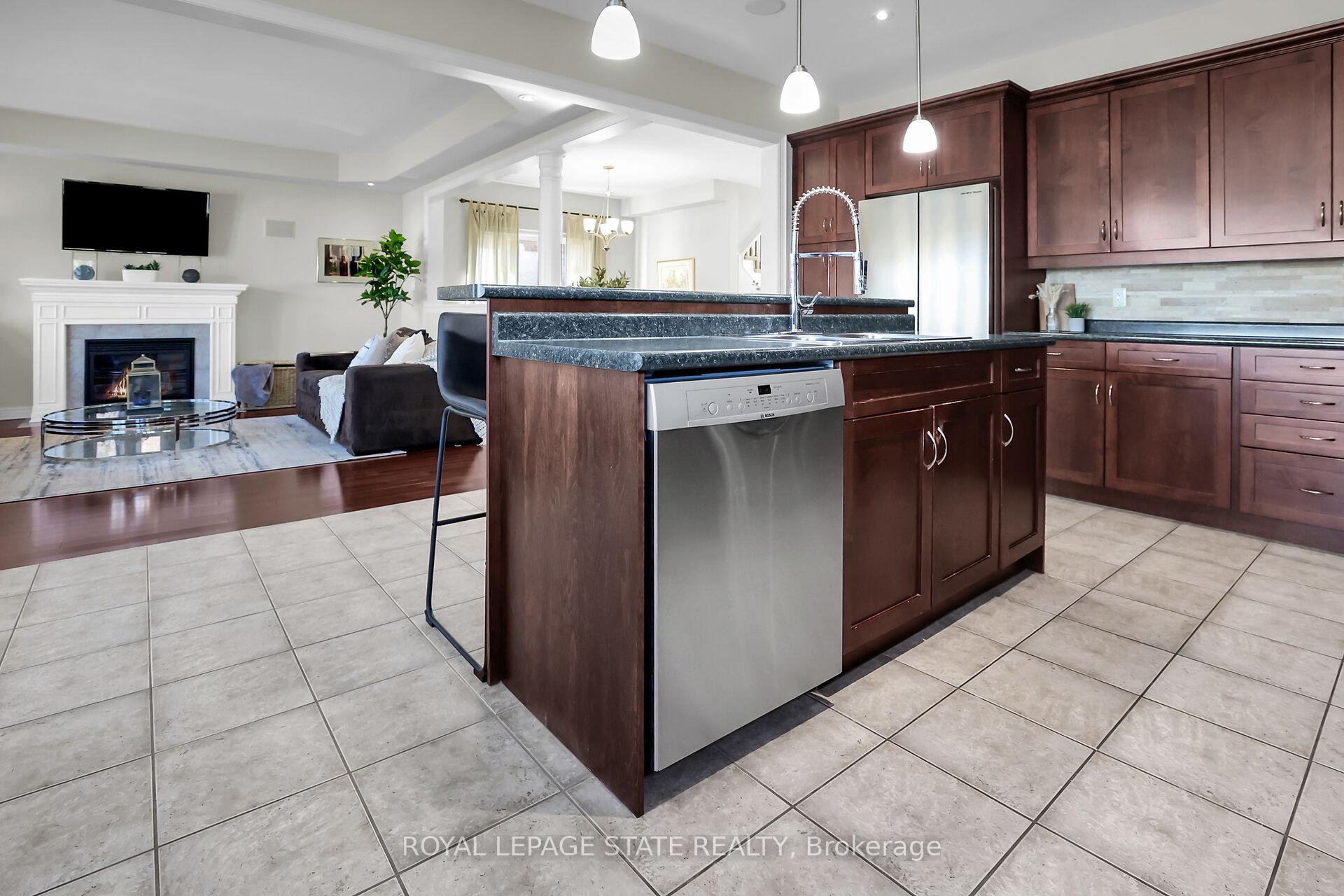 Photo 9 of 40 Bell Avenue, Grimsby, Grimsby East — HOMEH