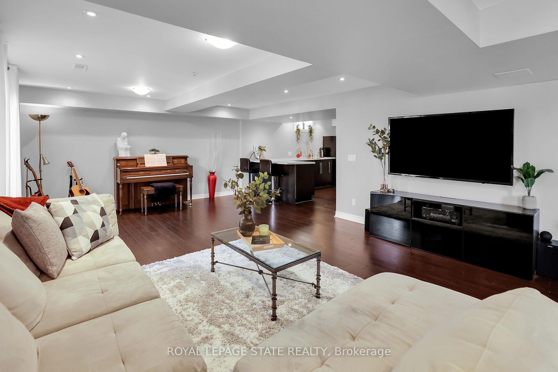 Photo 36 of 40 Bell Avenue, Grimsby, Grimsby East — HOMEH