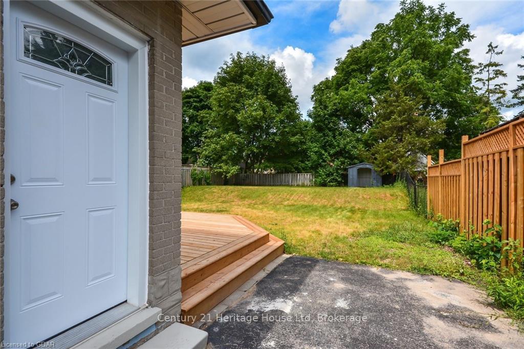 Front of Unit UNIT #B, 64 Cassino Avenue