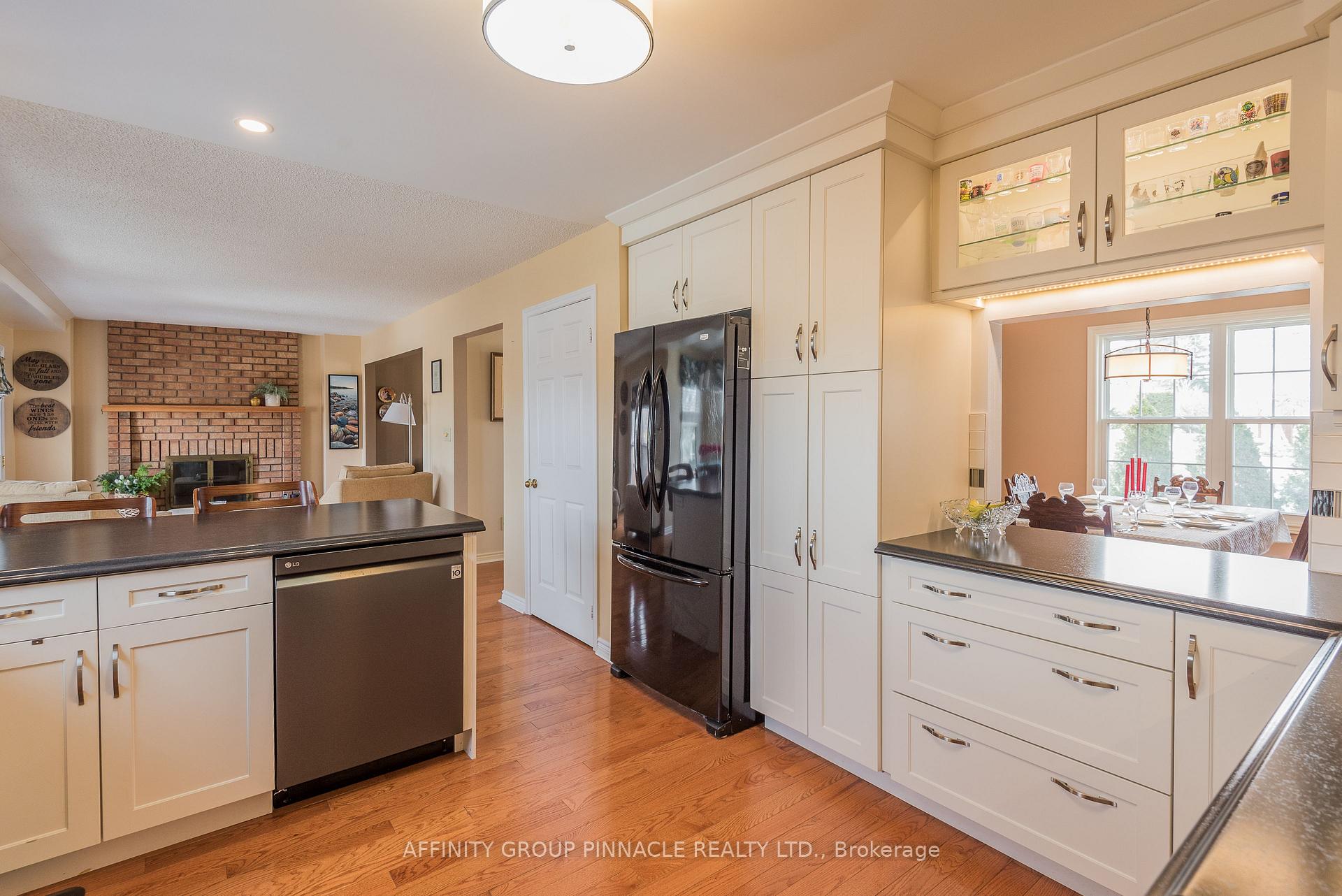 Photo 18 of 12 Walker Street, Kawartha Lakes, Lindsay — HOMEH