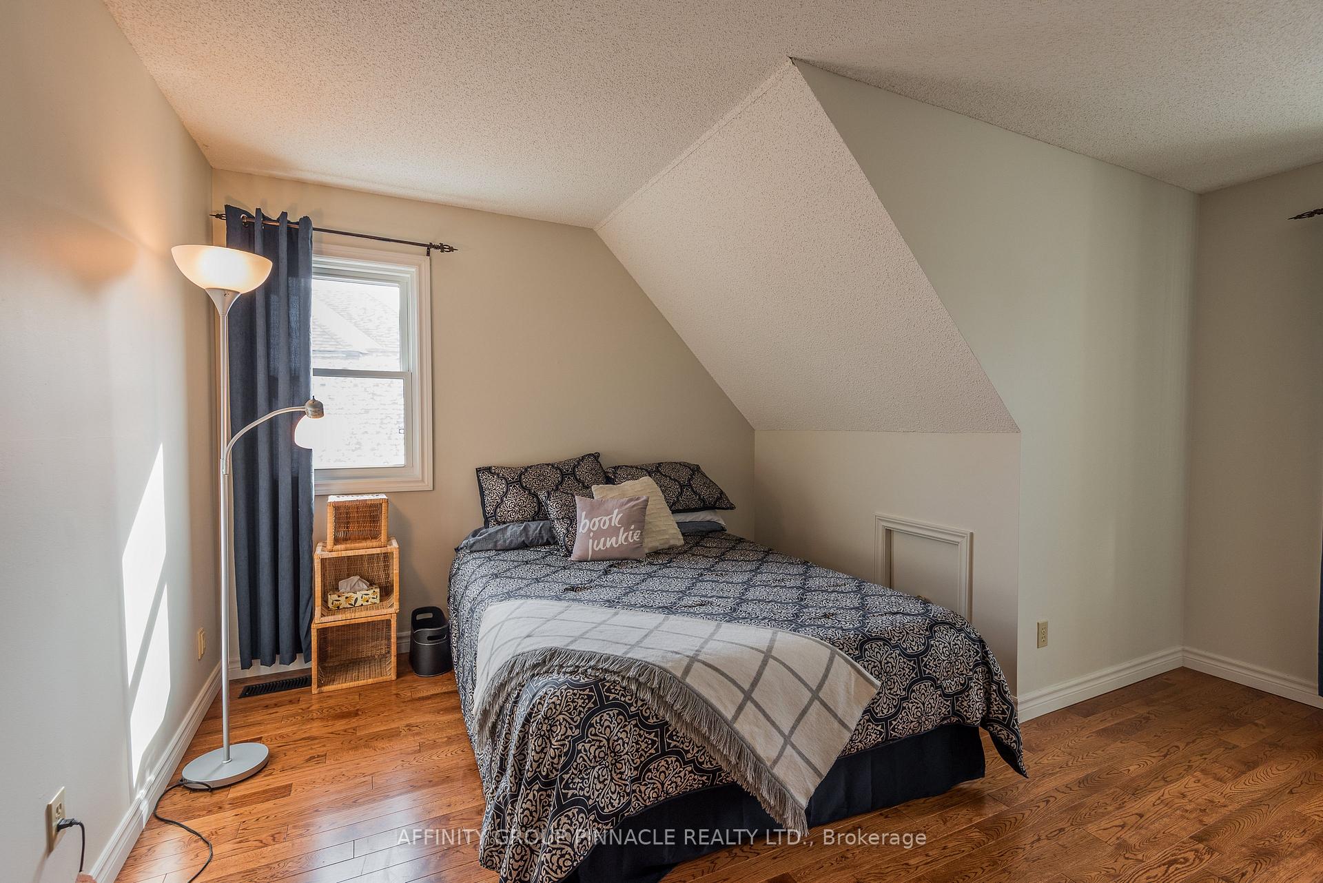 Photo 28 of 12 Walker Street, Kawartha Lakes, Lindsay — HOMEH