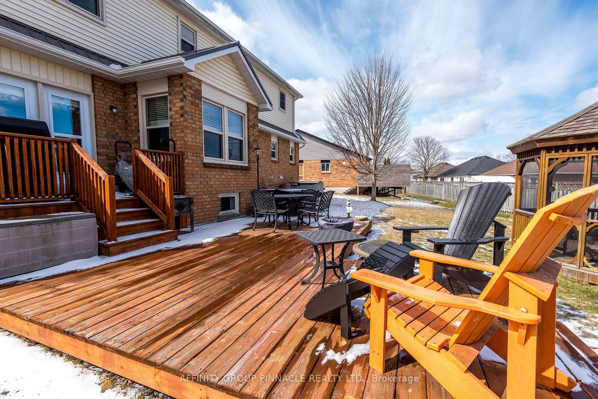Photo 44 of 12 Walker Street, Kawartha Lakes, Lindsay — HOMEH