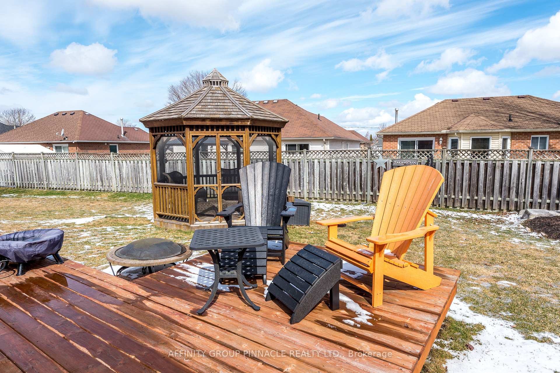 Photo 45 of 12 Walker Street, Kawartha Lakes, Lindsay — HOMEH