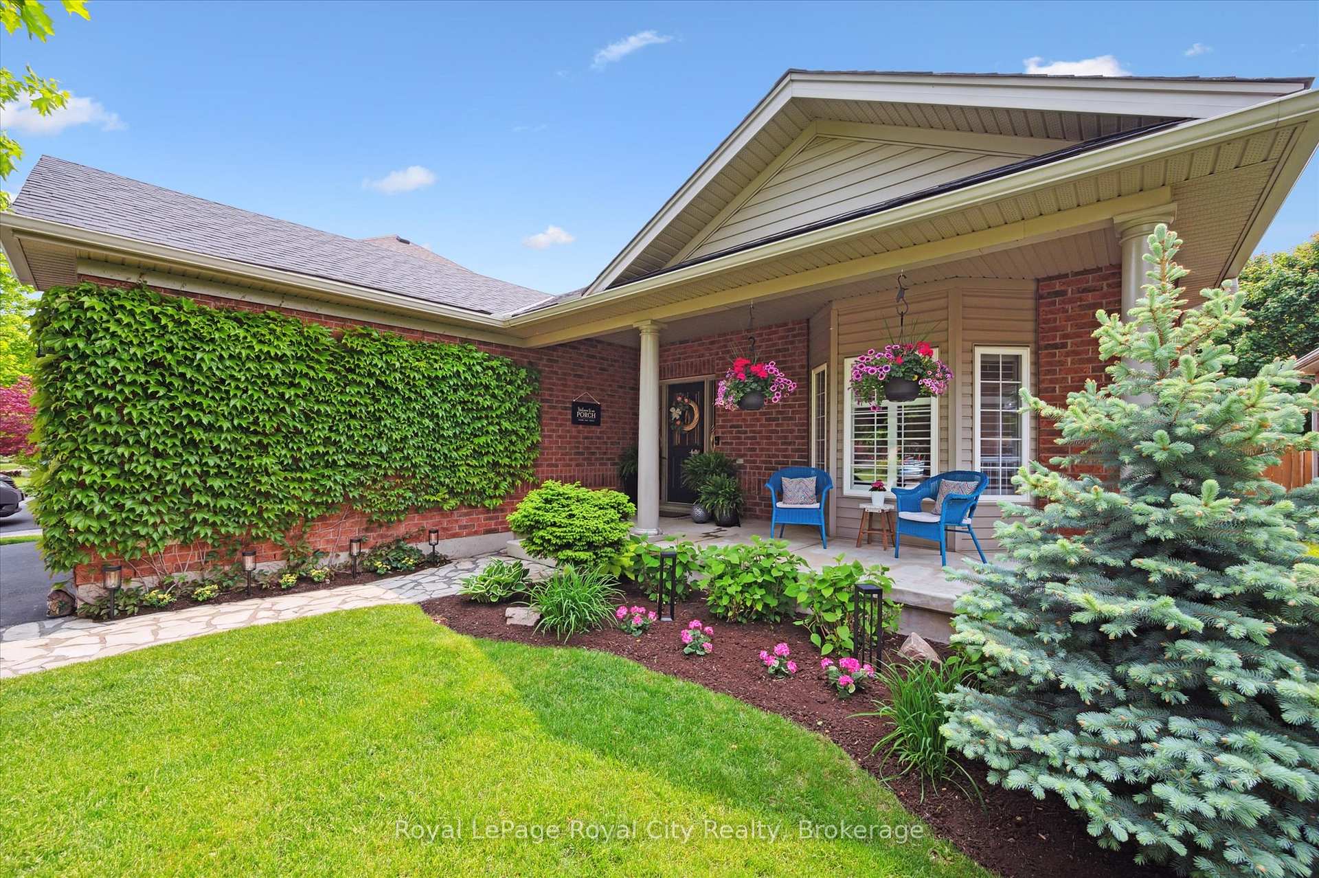 Photo 9 of 5 Haney Drive, Guelph, Pineridge/Westminster Woods — HOMEH