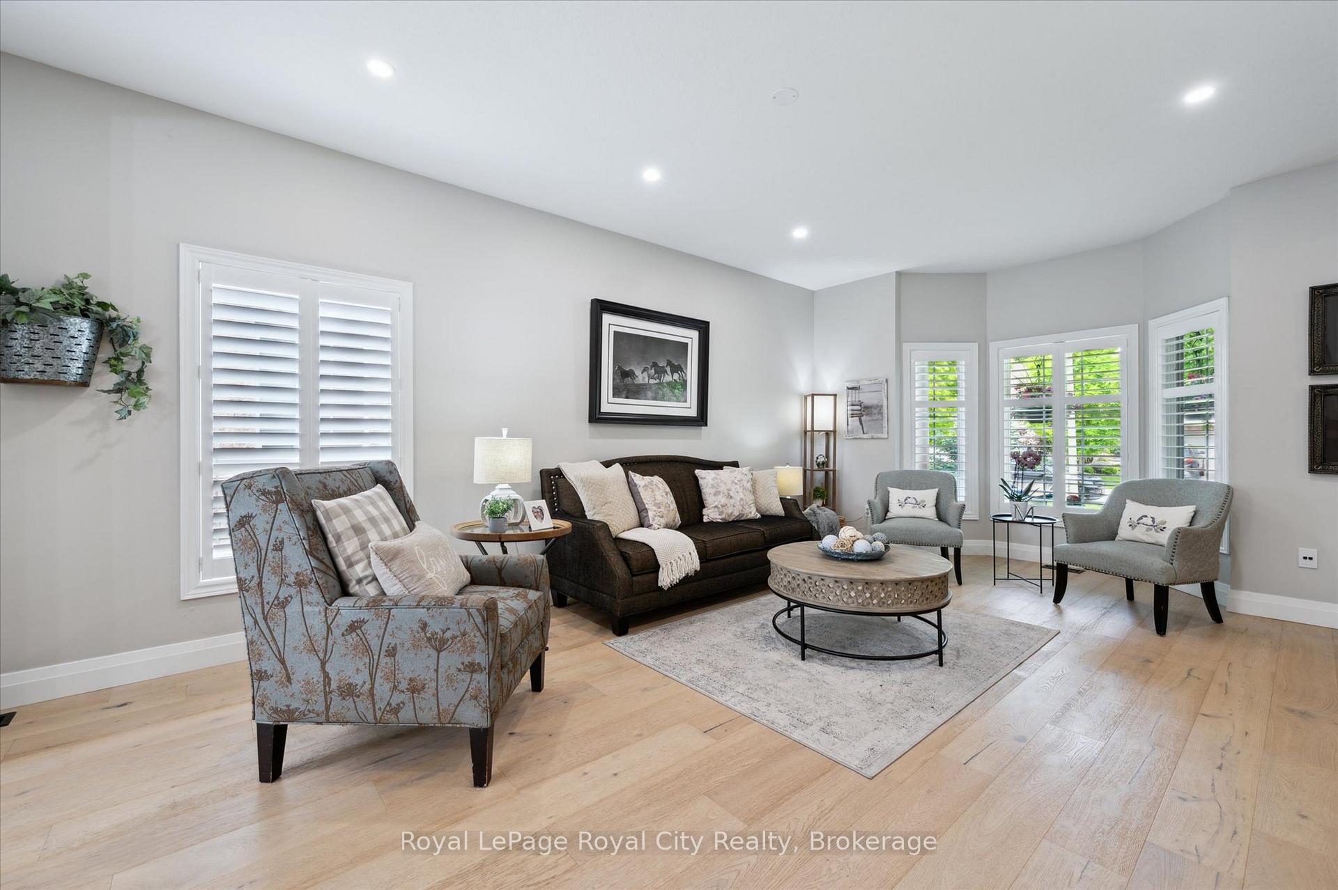 Photo 15 of 5 Haney Drive, Guelph, Pineridge/Westminster Woods — HOMEH