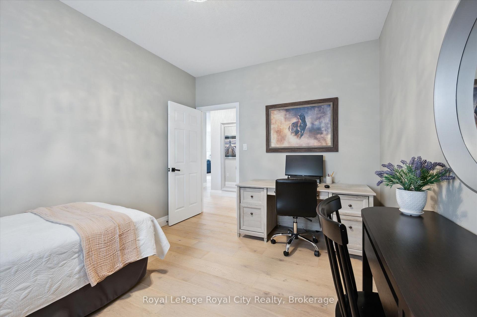 Photo 29 of 5 Haney Drive, Guelph, Pineridge/Westminster Woods — HOMEH