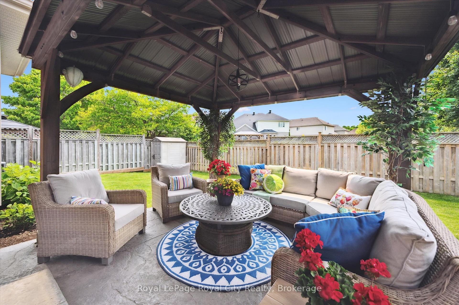 Photo 42 of 5 Haney Drive, Guelph, Pineridge/Westminster Woods — HOMEH