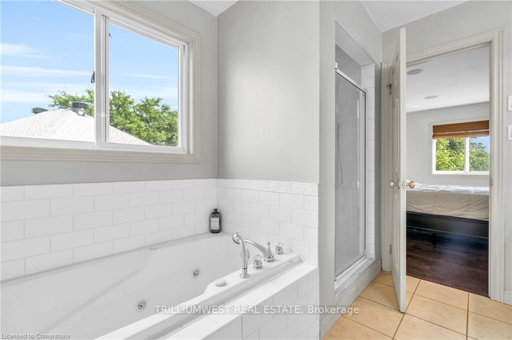 Photo 25 of 288 Farley Drive, Guelph, Pineridge/Westminster Woods — HOMEH
