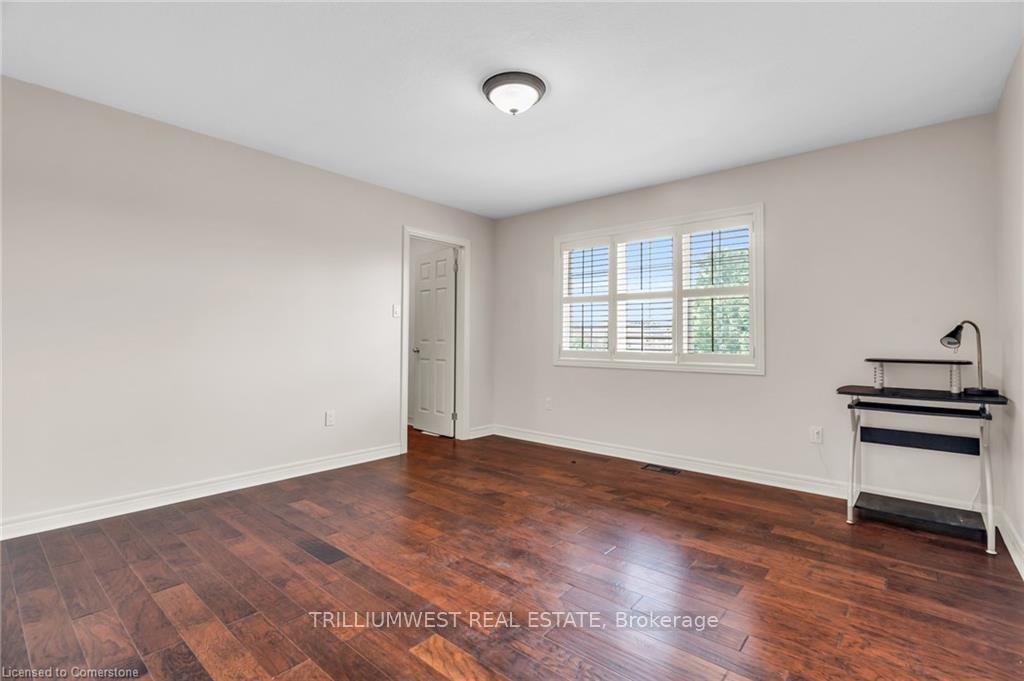 Photo 26 of 288 Farley Drive, Guelph, Pineridge/Westminster Woods — HOMEH